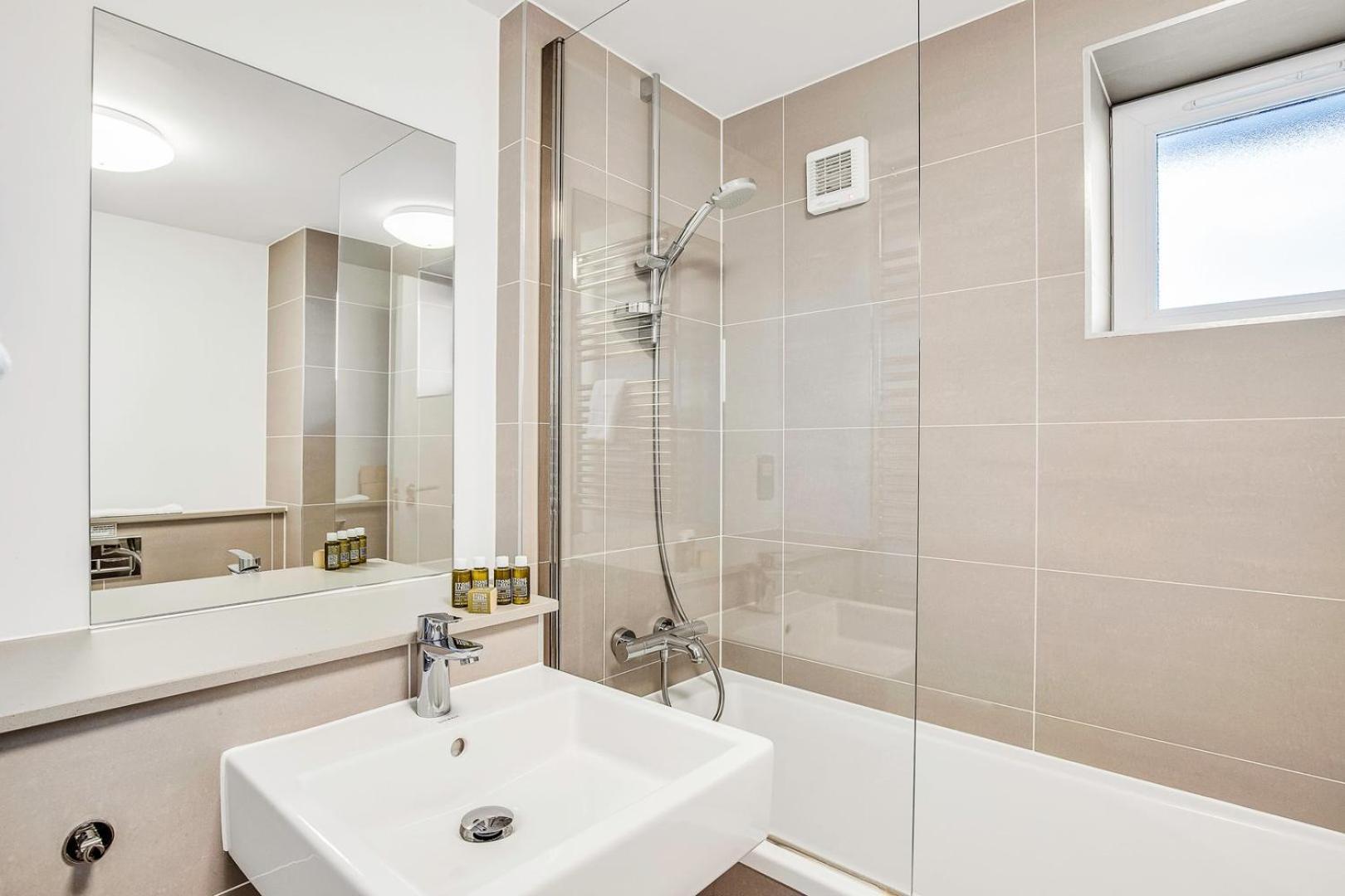 Bright And Spacious Belgravia Apartament *